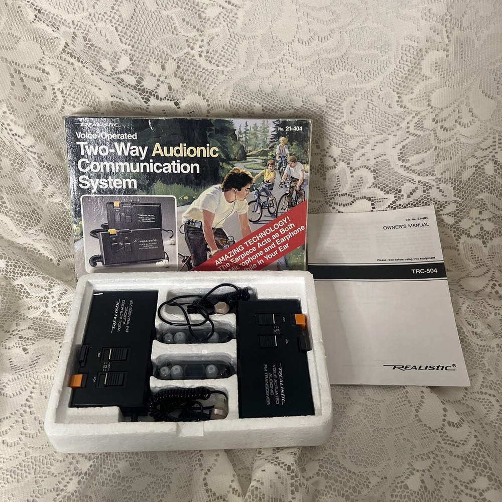 Realistic TRC-504 Two-Way Audionic Communication System 49MHz FM 21-404 Vintage